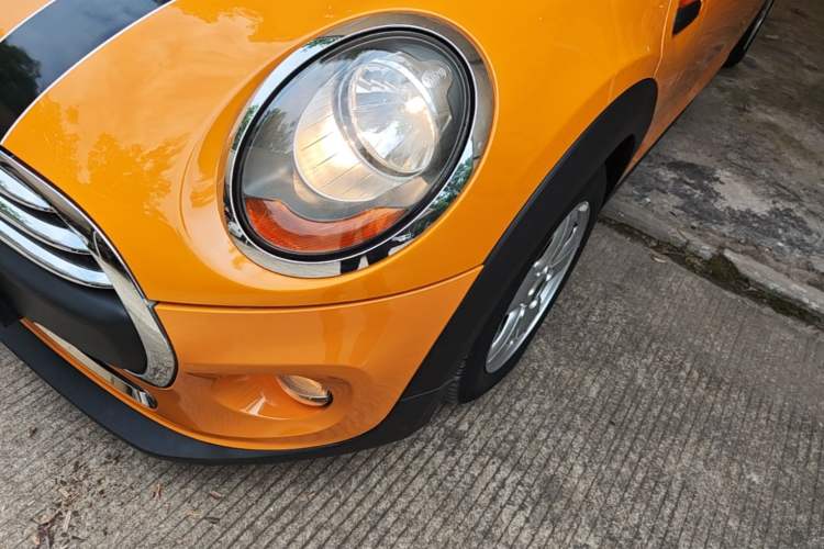 Used MINI 2015 1.2T ONE Five-Door Edition Left Front Headlight