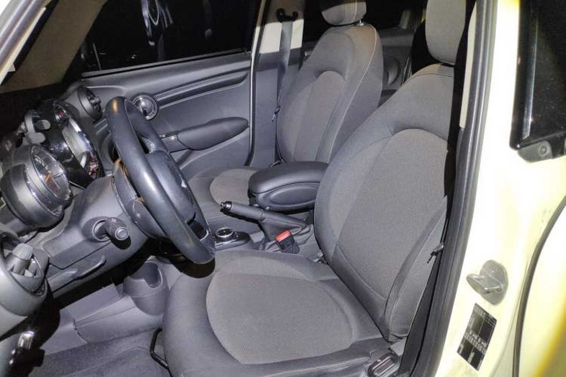 Used MINI 2015 1.2T ONE Five-Door Edition Left Front Seat