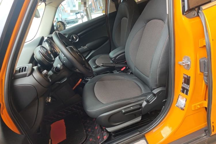 Used MINI 2015 1.2T ONE Five-Door Edition Left Front Seat
