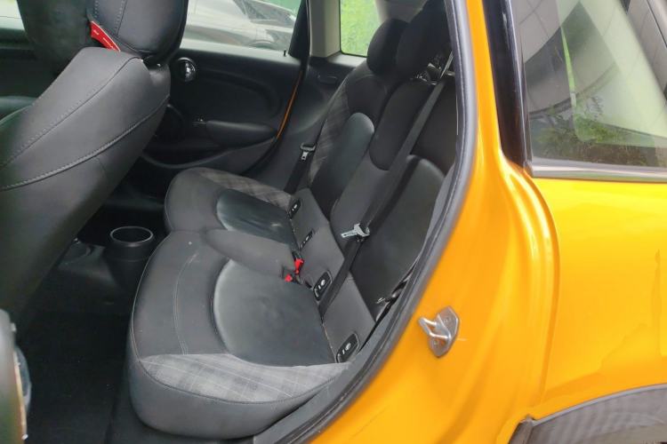 Used MINI 2015 1.5T COOPER Fun Five-Door Edition Left Rear Seat