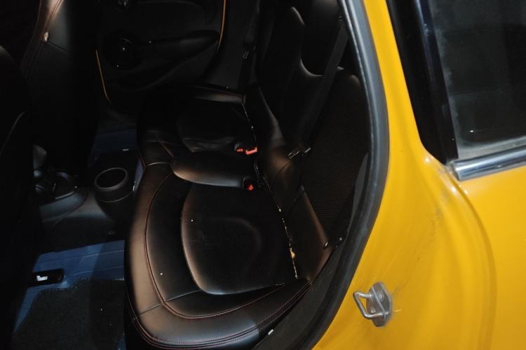 Used MINI 2015 1.2T ONE Five-Door Edition Left Rear Seat