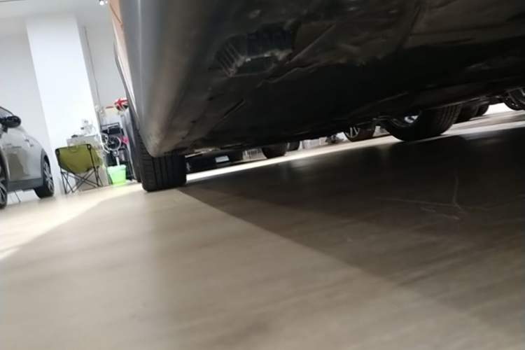 Used MINI 2015 1.5T COOPER Fun Five-Door Edition Left Side Sill