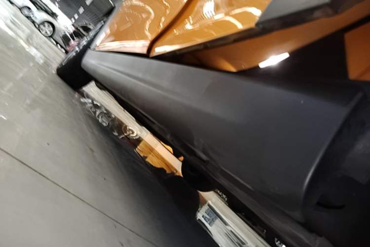 Used MINI 2015 1.5T COOPER Fun Five-Door Edition Left Side Sill