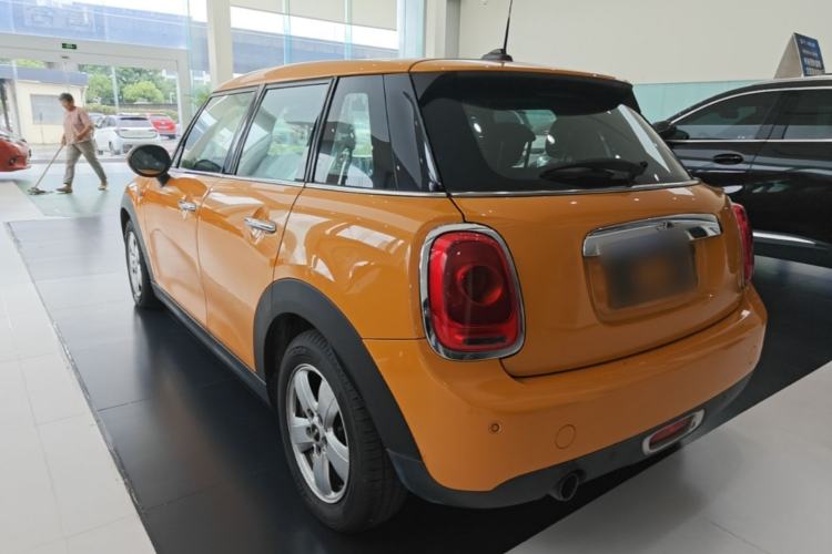 Used MINI 2015 1.2T ONE Five-Door Edition Rear Left 45 Deg