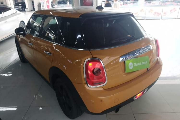 Used MINI 2015 1.2T ONE Five-Door Edition Rear Left 45 Deg