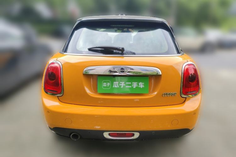 Used MINI 2015 1.5T COOPER Fun Five-Door Edition Rear
