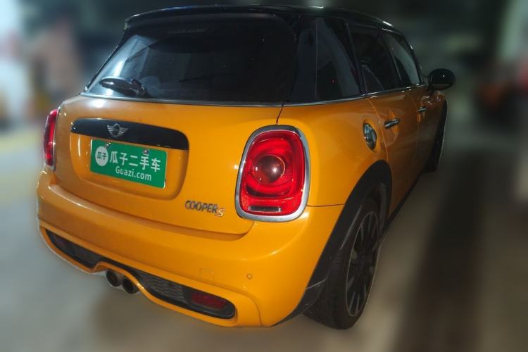 Used MINI 2015 2.0T COOPER S Five-Door Edition Rear Right 45 Deg