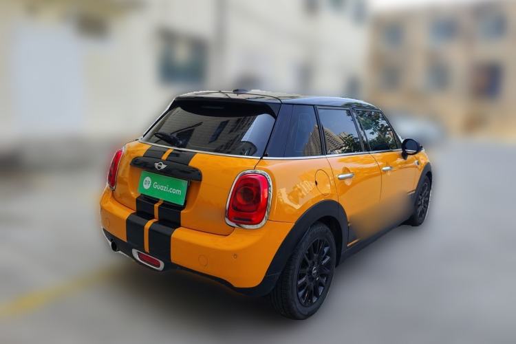 Used MINI 2015 1.5T COOPER Excitement Five-Door Edition Rear Right 45 Deg