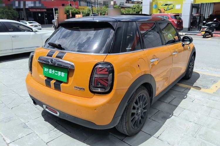 Used MINI 2015 1.5T COOPER Excitement Five-Door Edition Rear Right 45 Deg