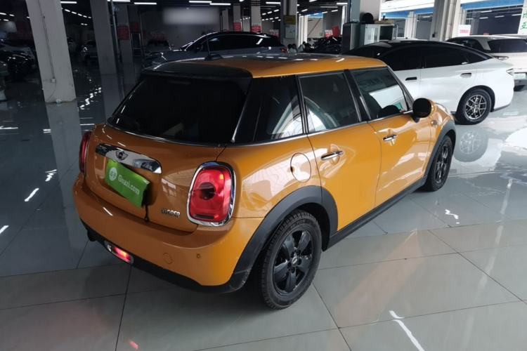 Used MINI 2015 1.2T ONE Five-Door Edition Rear Right 45 Deg
