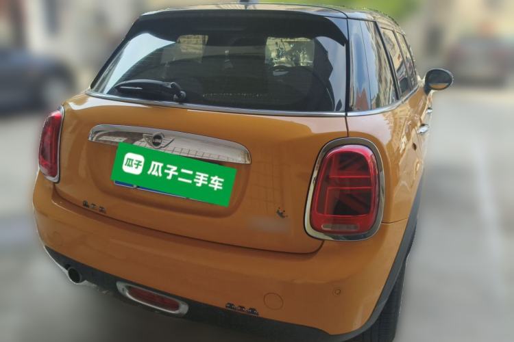 Used MINI 2015 1.5T COOPER Fun Five-Door Edition Rear
