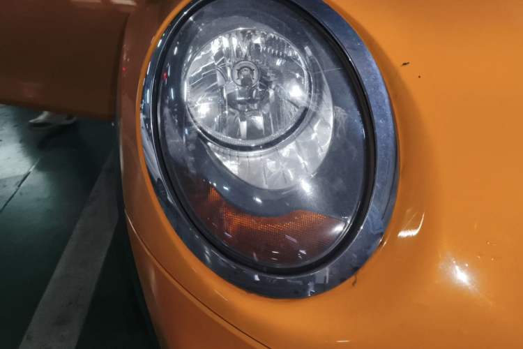 Used MINI 2015 1.5T COOPER Fun Five-Door Edition Right Front Headlight