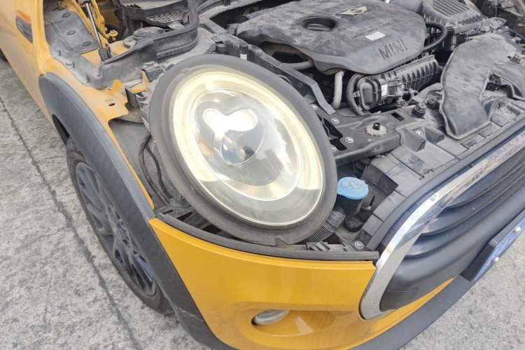 Used MINI 2015 1.2T Manual ONE Right Front Headlight