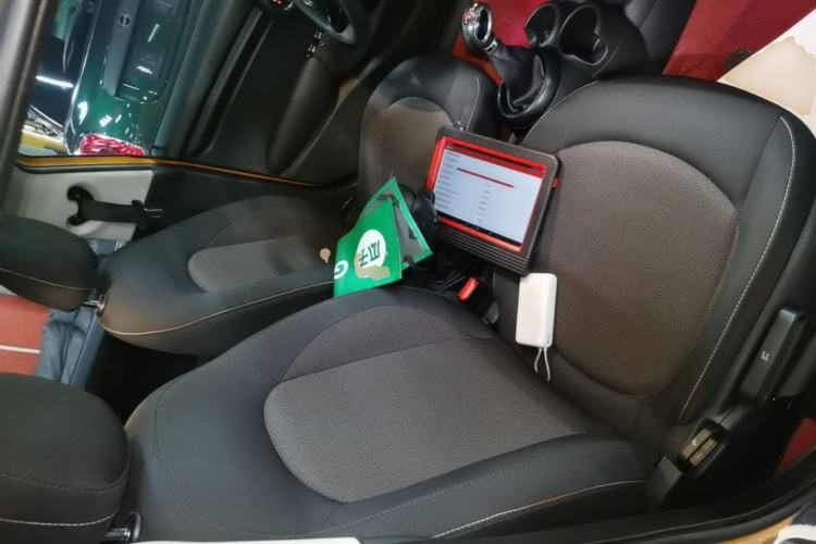 Used MINI 2015 1.2T ONE Five-Door Edition Right Front Seat