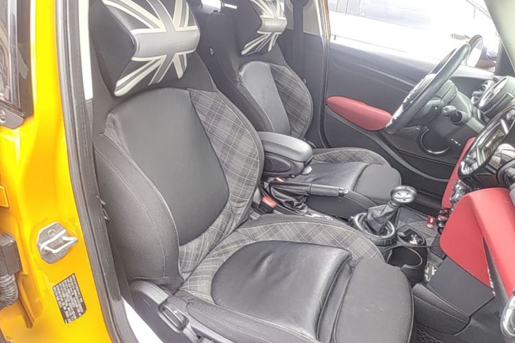 Used MINI 2015 1.5T COOPER Fun Five-Door Edition Right Front Seat