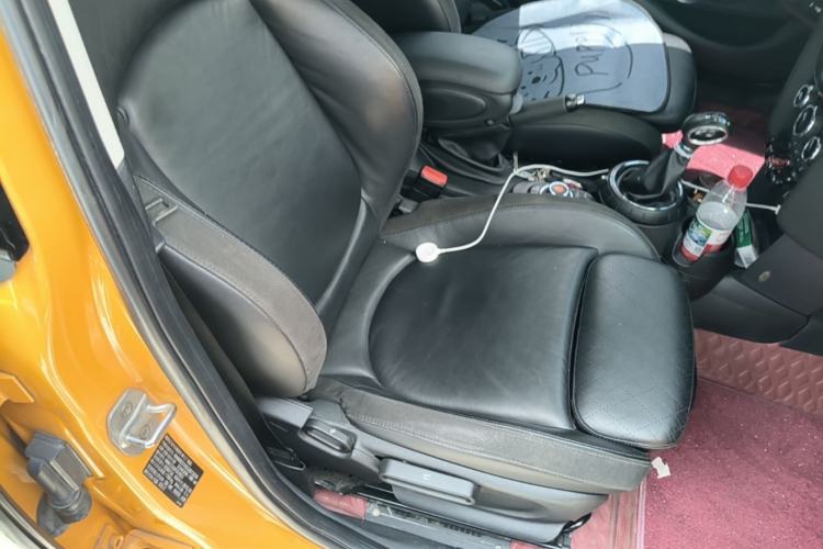 Used MINI 2015 1.5T COOPER Excitement Five-Door Edition Right Front Seat