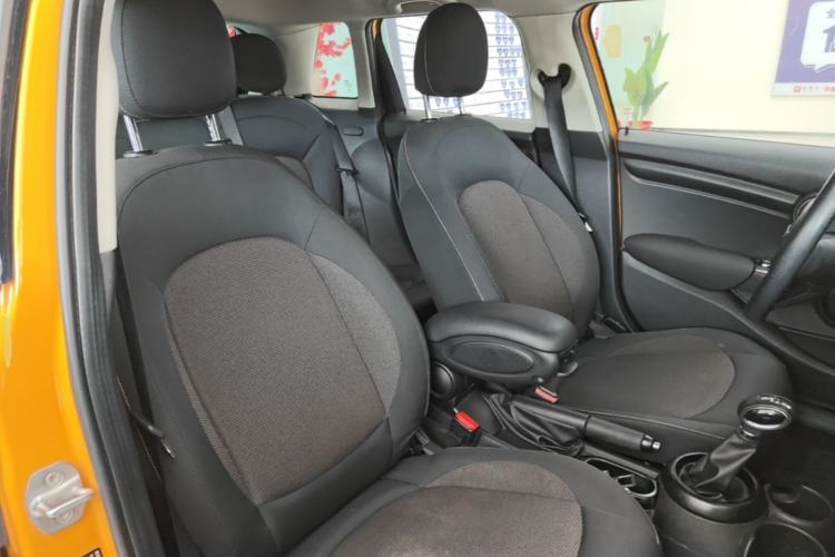 Used MINI 2015 1.2T ONE Five-Door Edition Right Front Seat