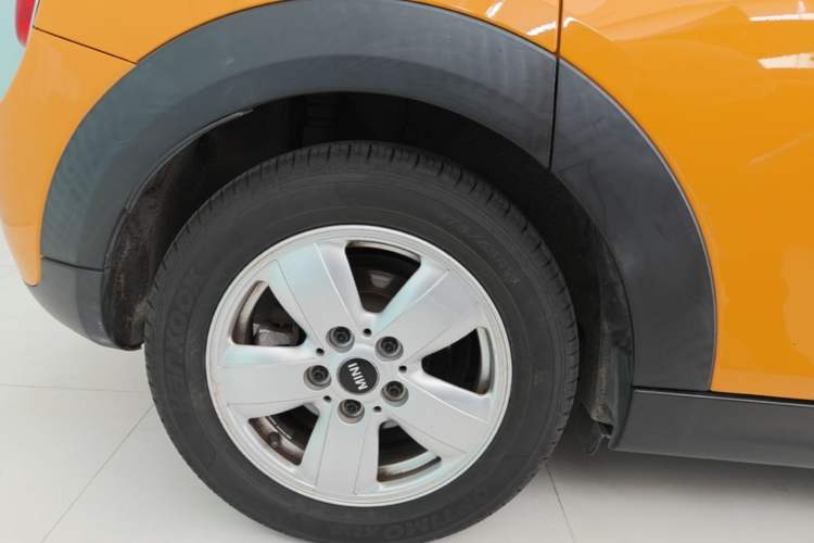 Used MINI 2015 1.2T ONE Five-Door Edition Right Rear Wheel Hub