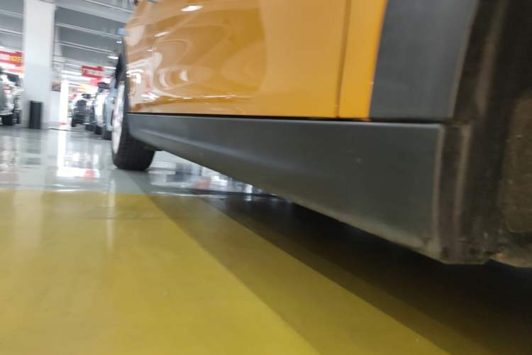 Used MINI 2015 1.5T COOPER Fun Five-Door Edition Right Side Sill
