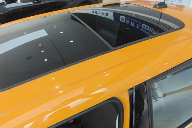 Used MINI 2015 1.2T ONE Five-Door Edition Roof