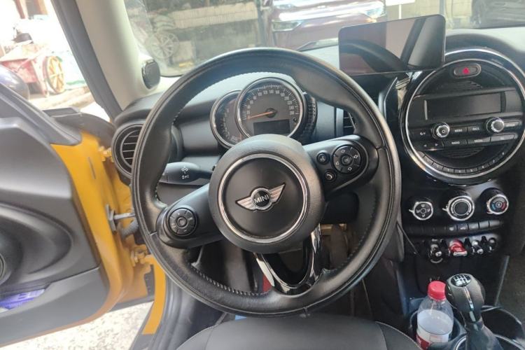 Used MINI 2015 1.2T Manual ONE Steering Wheel