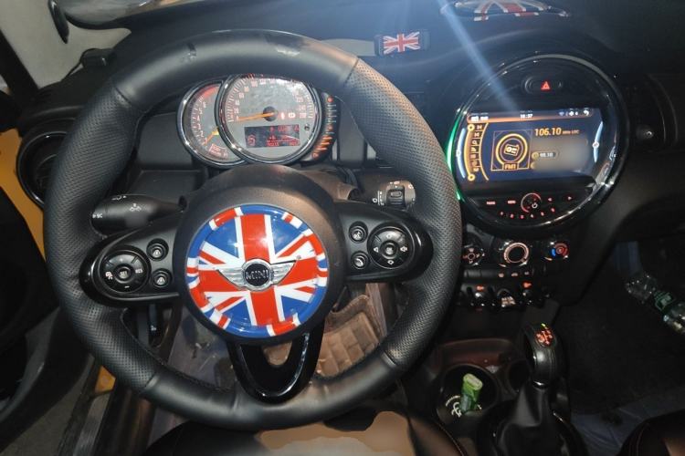 Used MINI 2015 1.2T ONE Five-Door Edition Steering Wheel