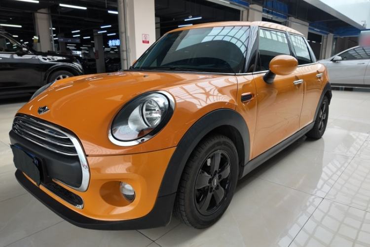 Used MINI 2015 1.2T ONE Five-Door Edition Guazi used car, China used car export, Used car for sale, Used cars, Cheapest cars for sale