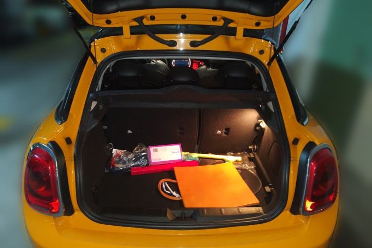 Used MINI 2015 2.0T COOPER S Five-Door Edition Trunk