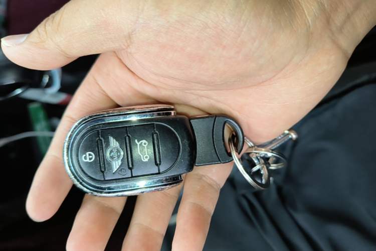 Used MINI 2015 1.5T COOPER Excitement Five-Door Edition Vehicle Key