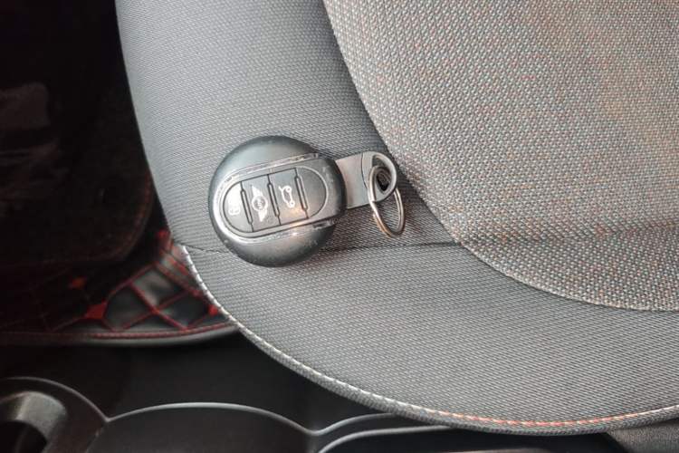 Used MINI 2015 1.2T ONE Five-Door Edition Vehicle Key