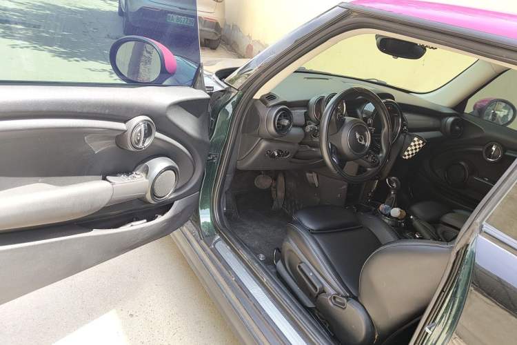 Used MINI 2016 1.5T COOPER Driver Seat