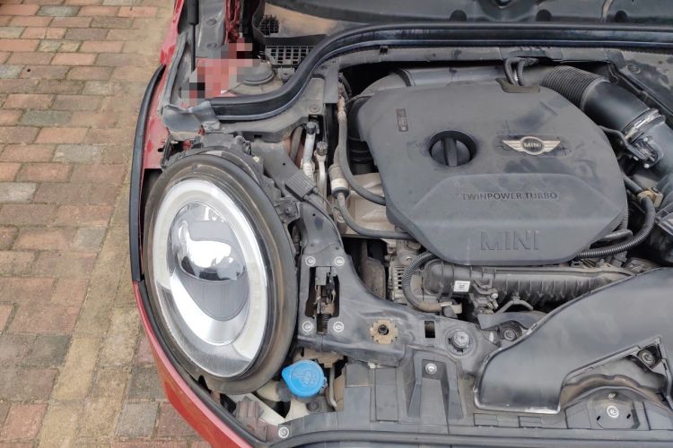 Used MINI 2016 1.5T COOPER Five-Door Edition Engine Bay Right