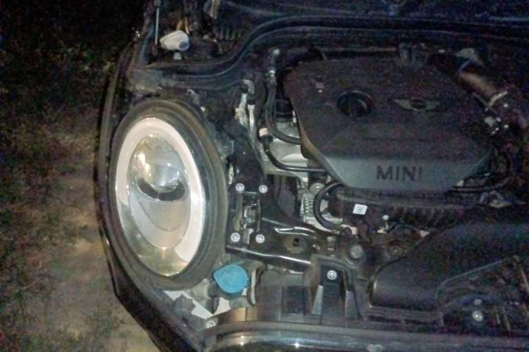 Used MINI 2016 1.5T COOPER Avant-Garde Engine Bay Right