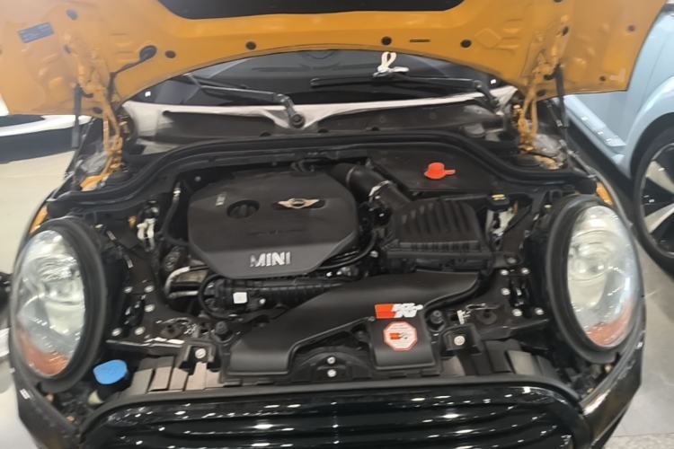 Used MINI 2016 1.5T COOPER Engine Bay