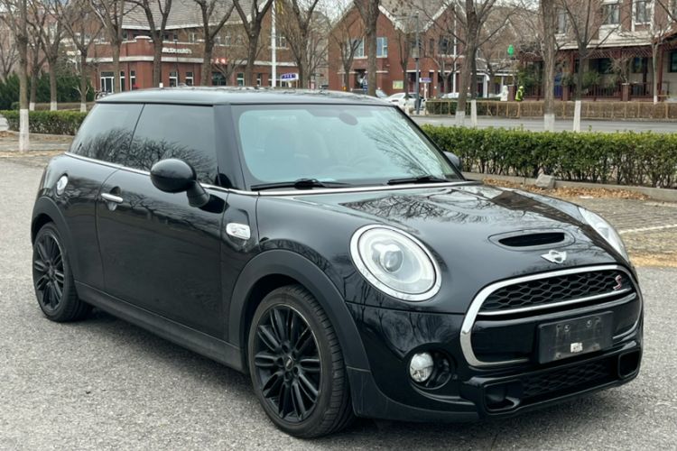 Used MINI 2016 2.0T COOPER S Exterior 2