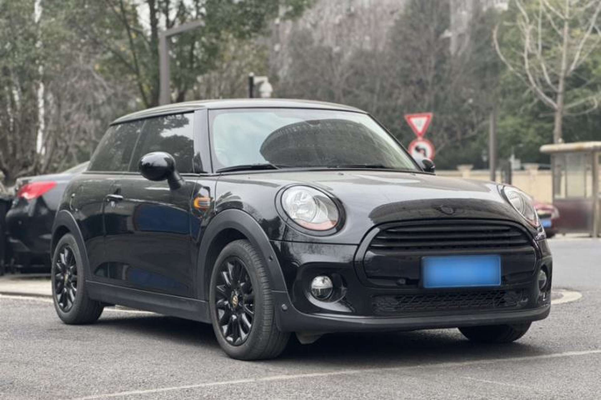 Used MINI 2016 1.5T COOPER Exterior 4
