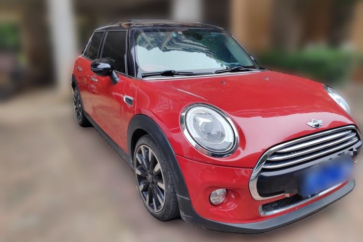 Used MINI 2016 1.5T COOPER Five-Door Edition Front Right 45 Deg