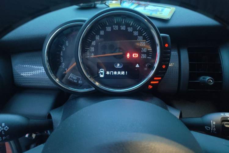 Used MINI 2016 1.5T COOPER Instrument Cluster