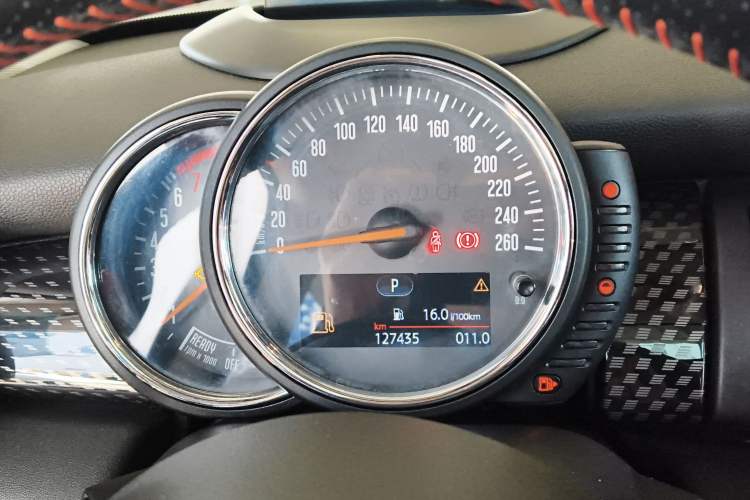 Used MINI 2016 2.0T COOPER S Pioneer Edition Instrument Cluster