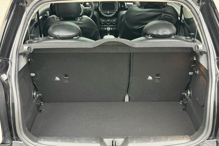 Used MINI 2016 2.0T COOPER S Interior 5