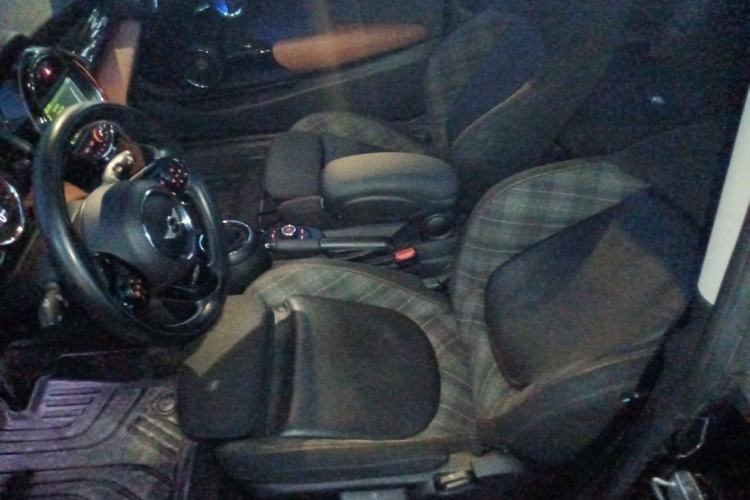 Used MINI 2016 1.5T COOPER Avant-Garde Left Front Seat