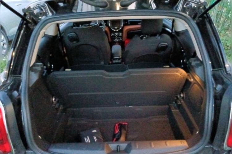 Used MINI 2016 1.5T COOPER Avant-Garde Trunk