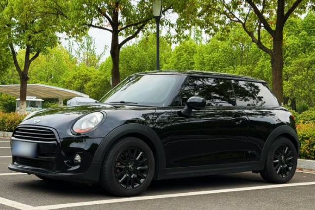 MINI 2016 1.5T COOPER с пробегом