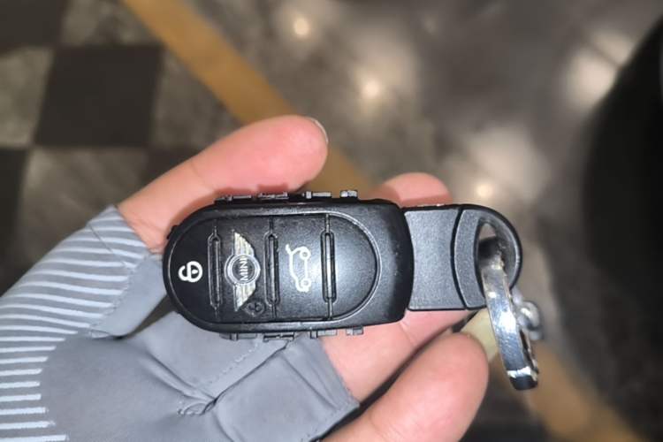 Used MINI 2016 1.5T COOPER Vehicle Key