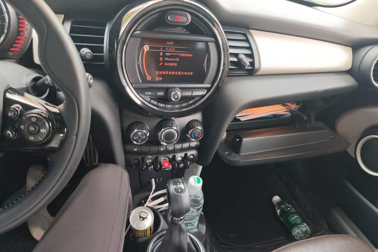 Used MINI 2016 1.5T COOPER Performance Edition Audio And AC Panel