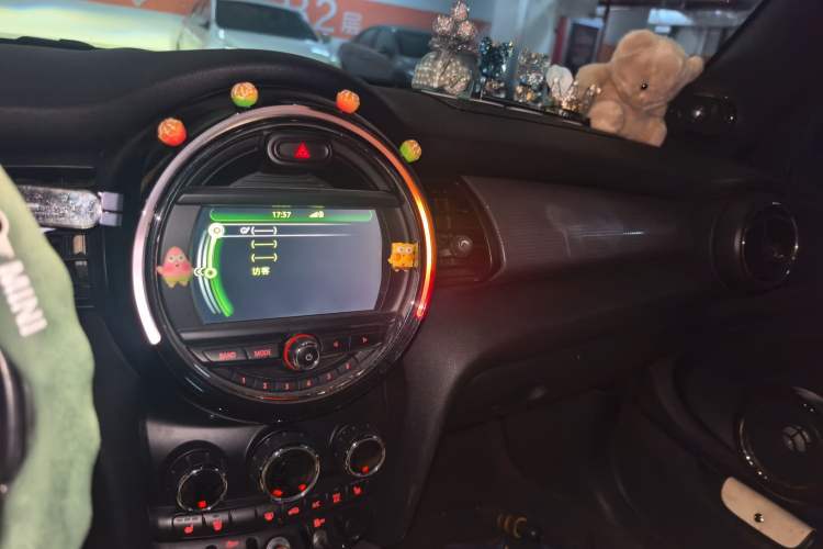 Used MINI 2016 1.5T COOPER CABRIO Audio And AC Panel
