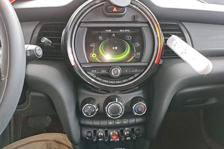 Used MINI 2016 1.5T COOPER Audio And AC Panel