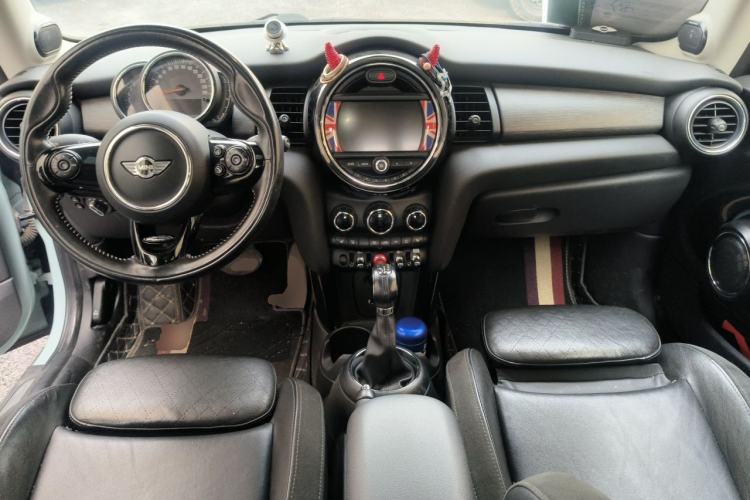 Used MINI 2016 1.5T COOPER Performance Edition Center Console