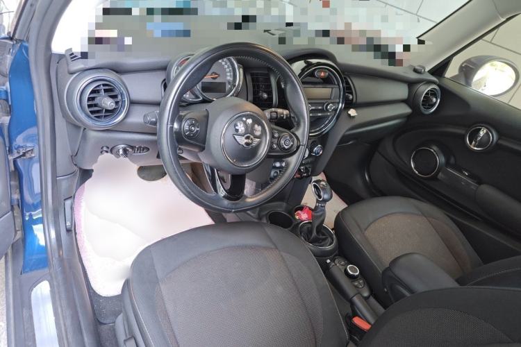 Used MINI 2016 1.2T ONE Pioneer Edition Center Console