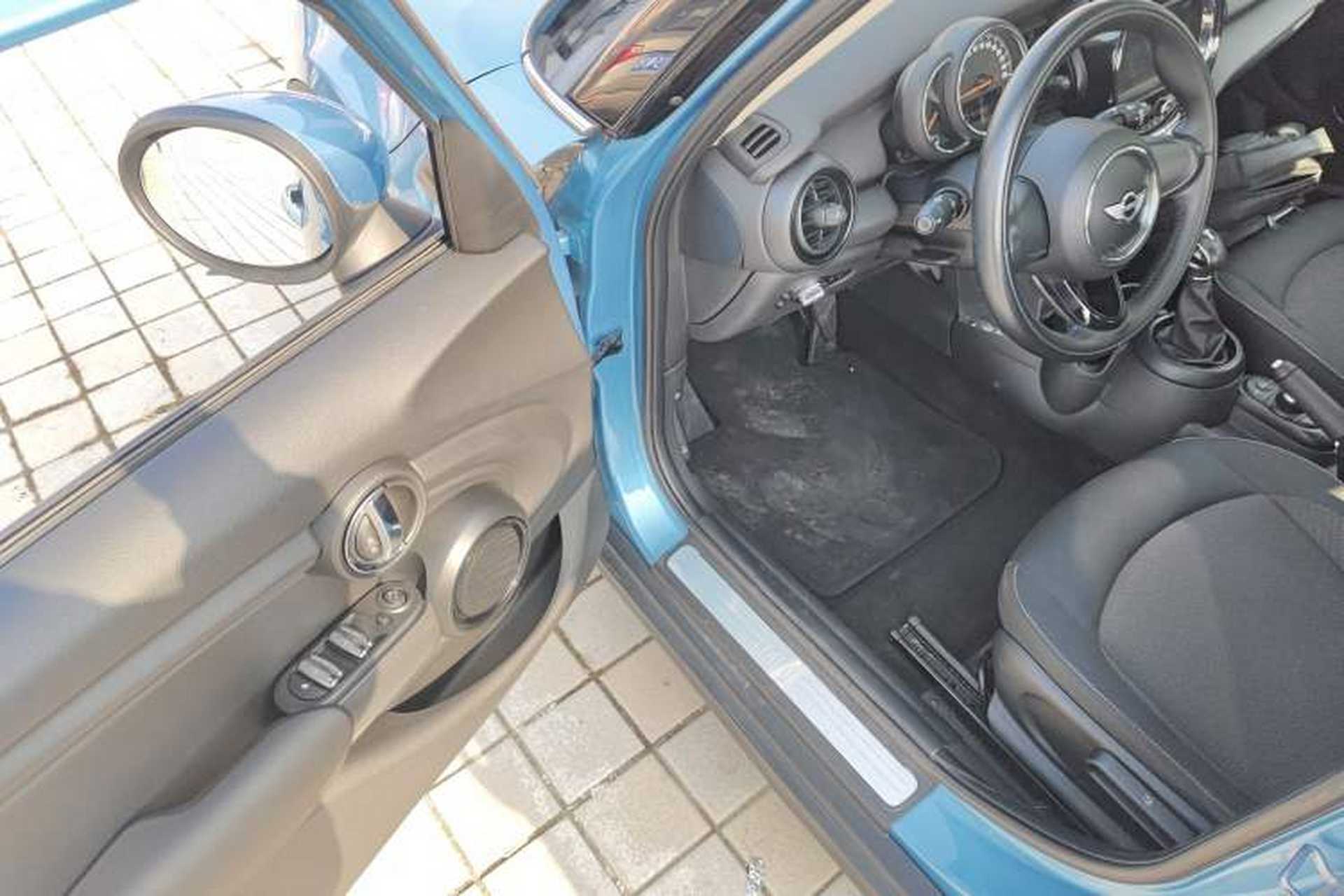 Used MINI 2016 1.2T ONE Five-Door Edition Driver Seat